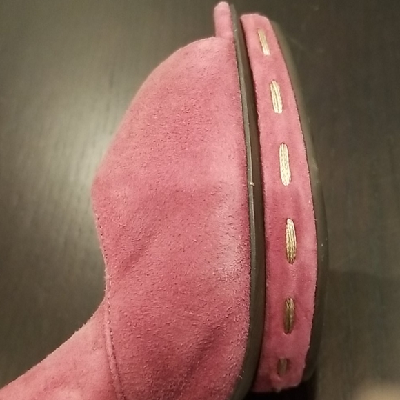 BCBGeneration womans size 8.5M heel - Picture 9 of 16